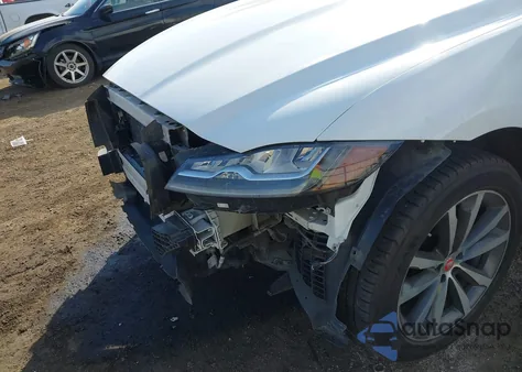 2017 Jaguar F-Pace 20D Prestige из США, поврежденный, VIN SADCK2BN7HA498008